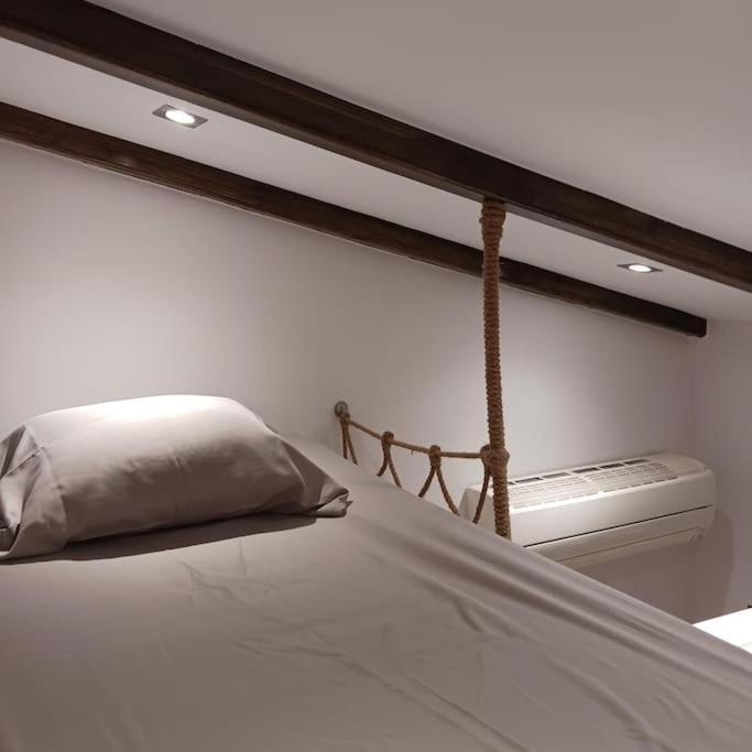 شقة Boutique Eptalofos 15Min From Airport And Sea Kouvarás المظهر الخارجي الصورة