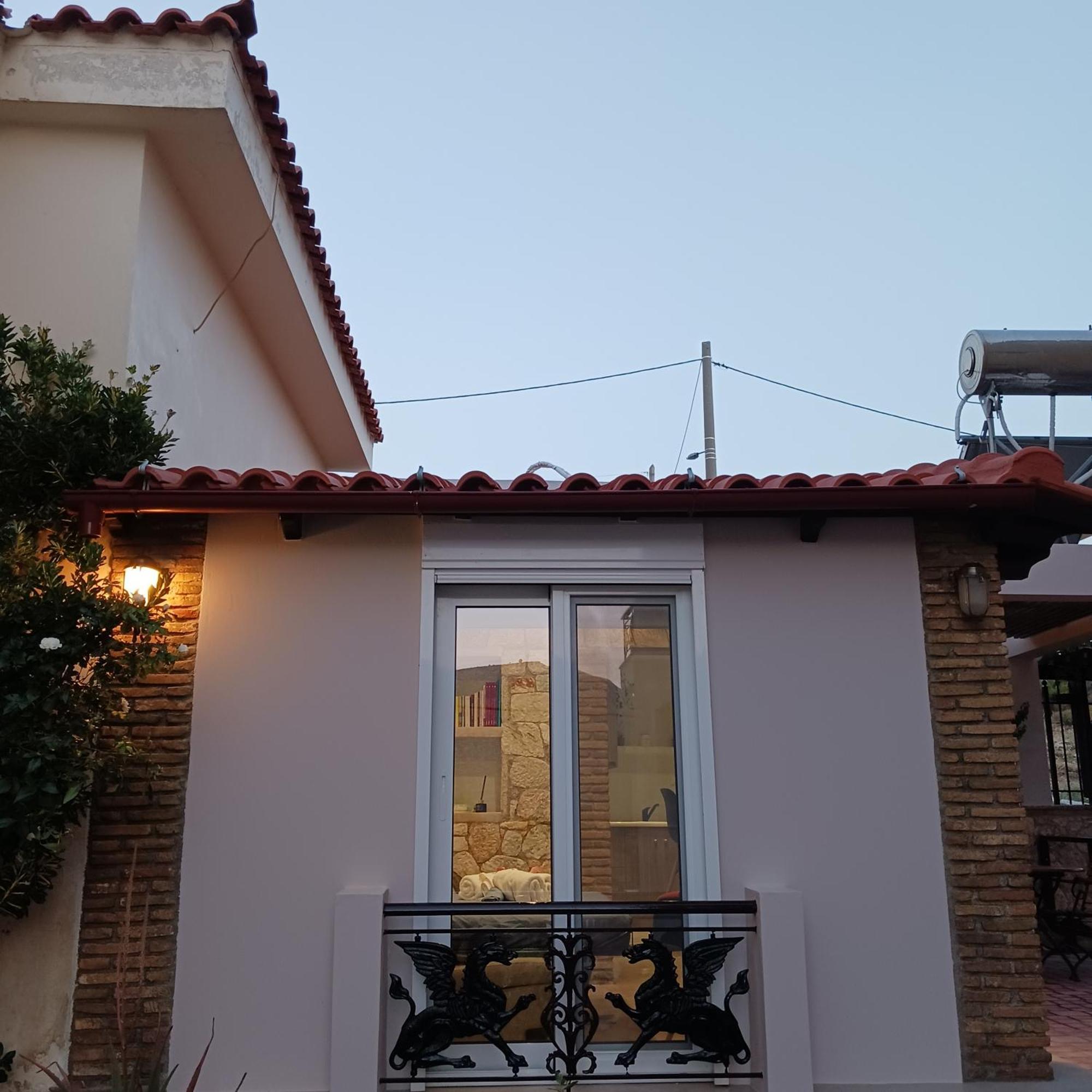 شقة Boutique Eptalofos 15Min From Airport And Sea Kouvarás المظهر الخارجي الصورة